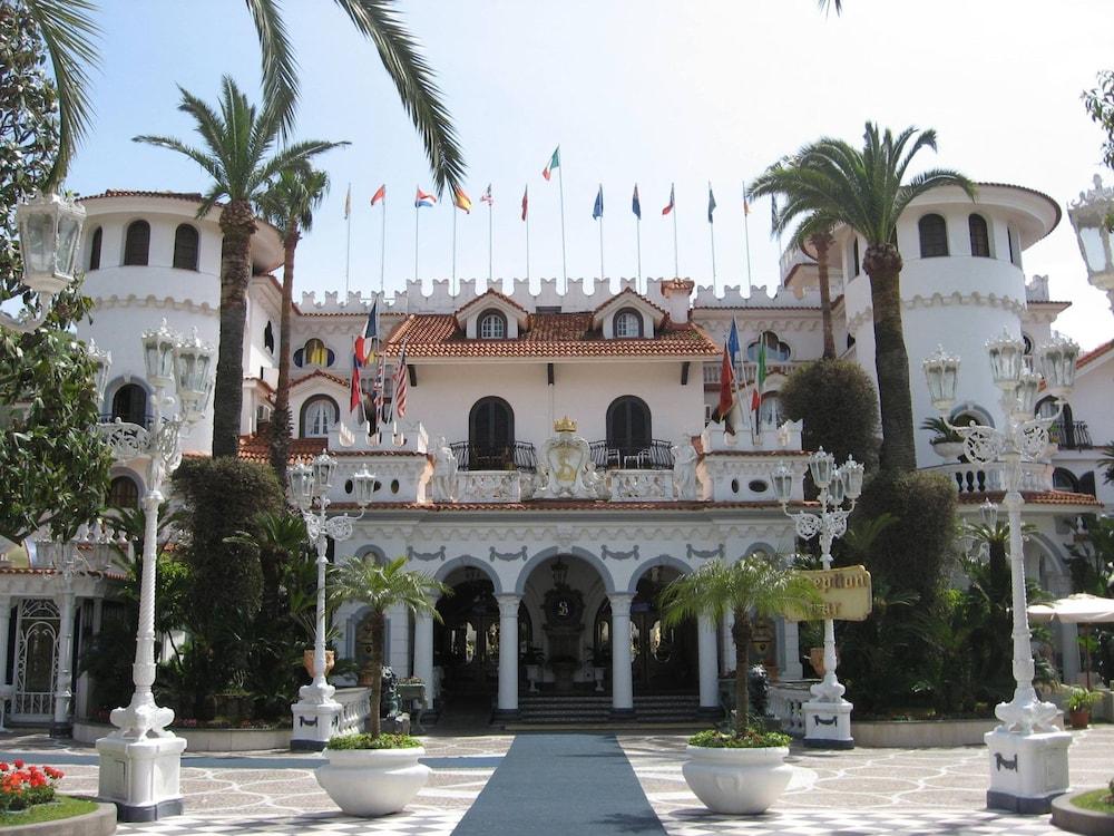 Grand Hotel La Sonrisa SantʼAntonio Abate Extérieur photo